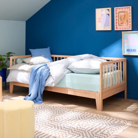 Solid wood extendable bed...